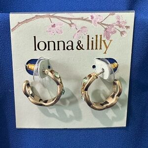 🎉 4/ $25 Lonna & Lilly gold tone with green rhinestones hoop